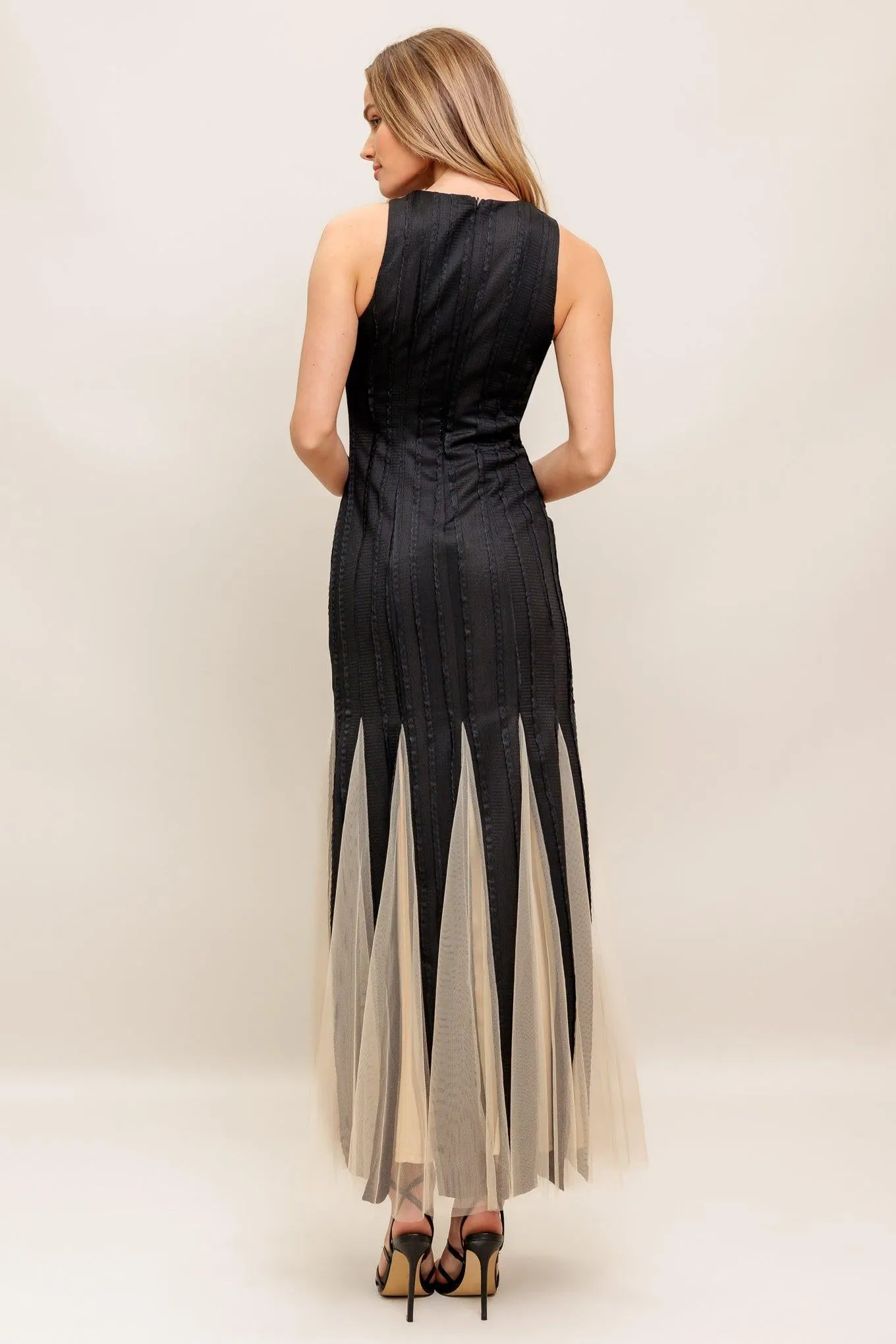 Noir Tulle Black Knit Maxi Dress sold by Zulily product image thumbnail 2