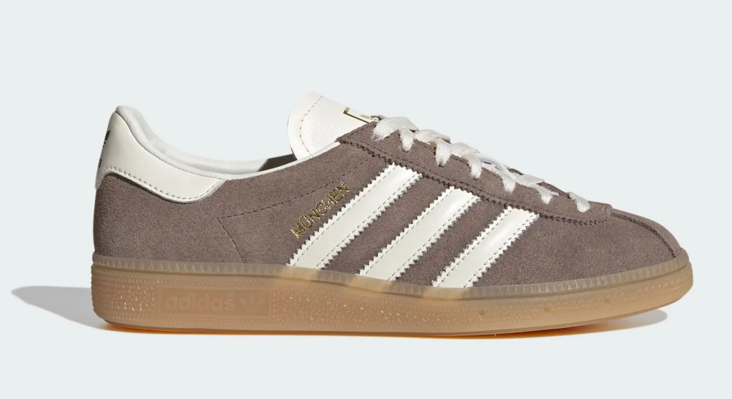 [IH4208] Womens adidas Muenchen made by Adidas