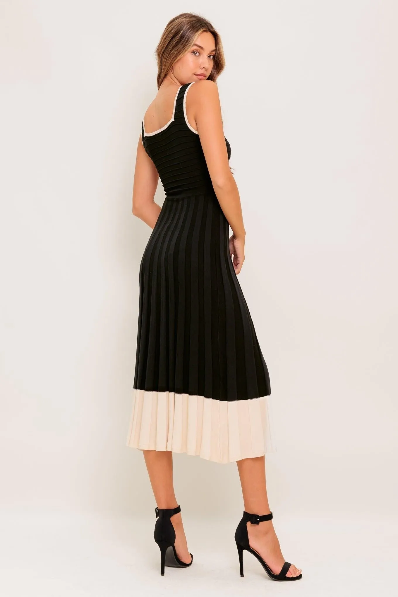 Modern Muse Knit Midi Dress sold by Zulily product image thumbnail 4