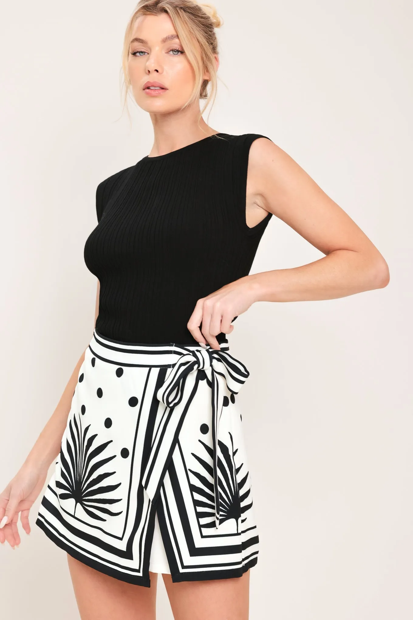 Vintage Resort Woven Skort sold by Zulily product image thumbnail 3