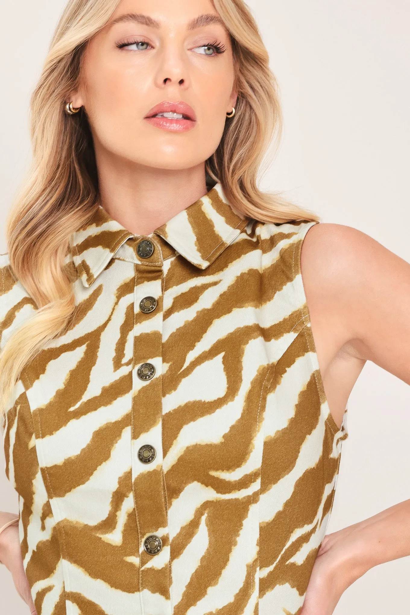 Terra Stripe Woven Crop Top sold by Zulily product image thumbnail 2