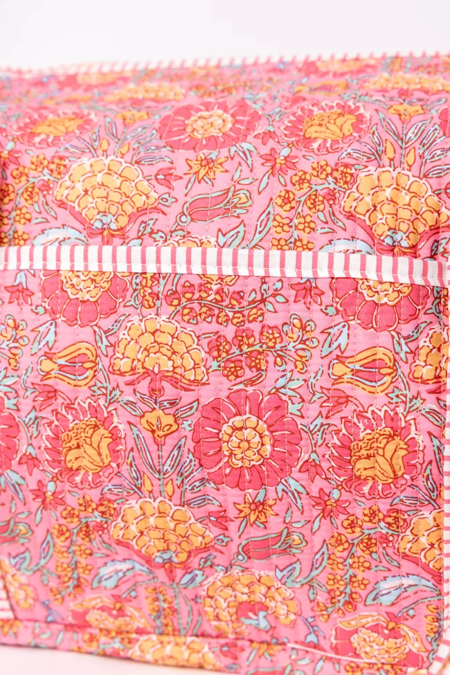 Avery Pink Floral Quilted Weekender sold by Zulily product image thumbnail 3