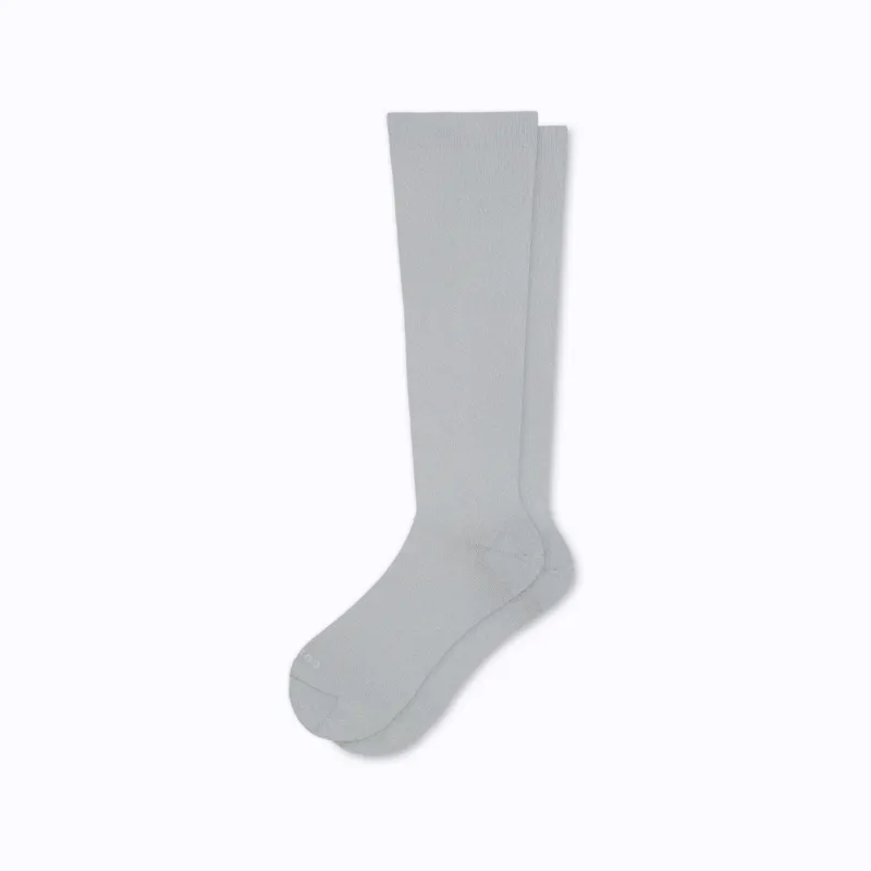 Knee-High Compression Socks – Solid made by Zulily