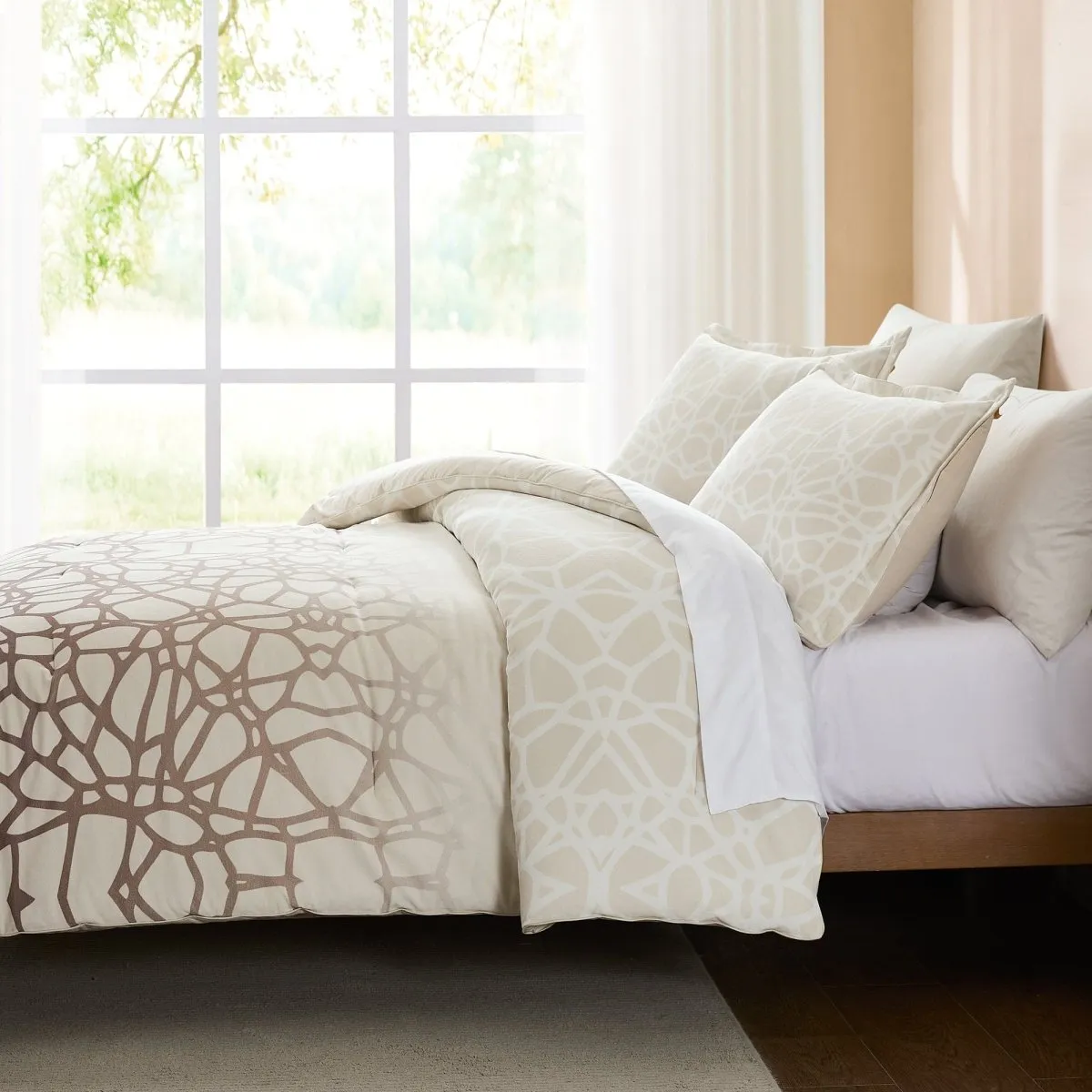 Ethereal Tangle Velvet Comforter Set sold by Zulily product image thumbnail 3