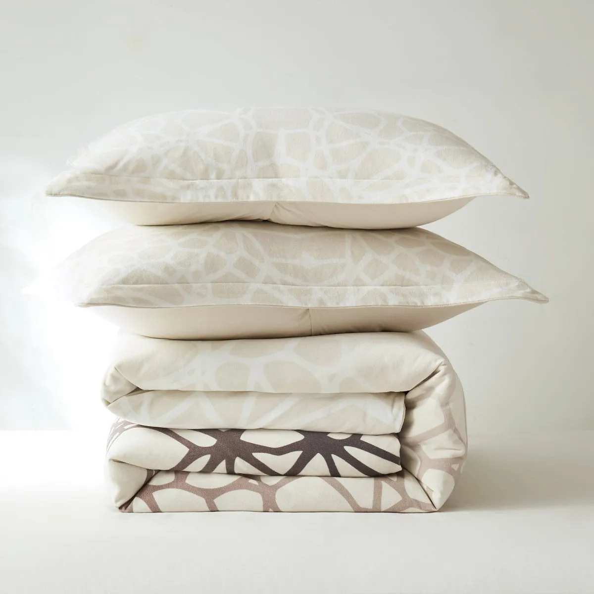 Ethereal Tangle Velvet Comforter Set sold by Zulily product image thumbnail 4