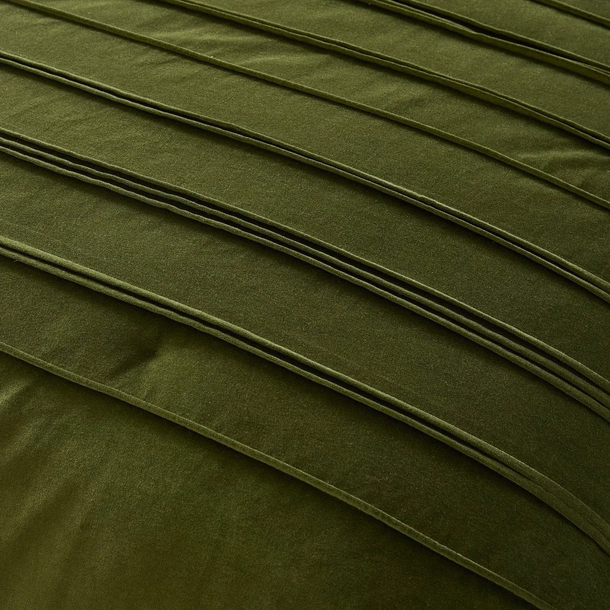 Pleated Groove Comforter Set sold by Zulily product image thumbnail 5