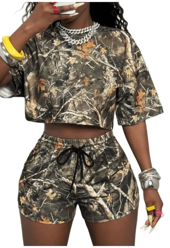Chic YC Women's Camo Print Cropped T-Shirt and Shorts 2 Piece Set Casual Summer Streetwear Loungewear made by Zulily