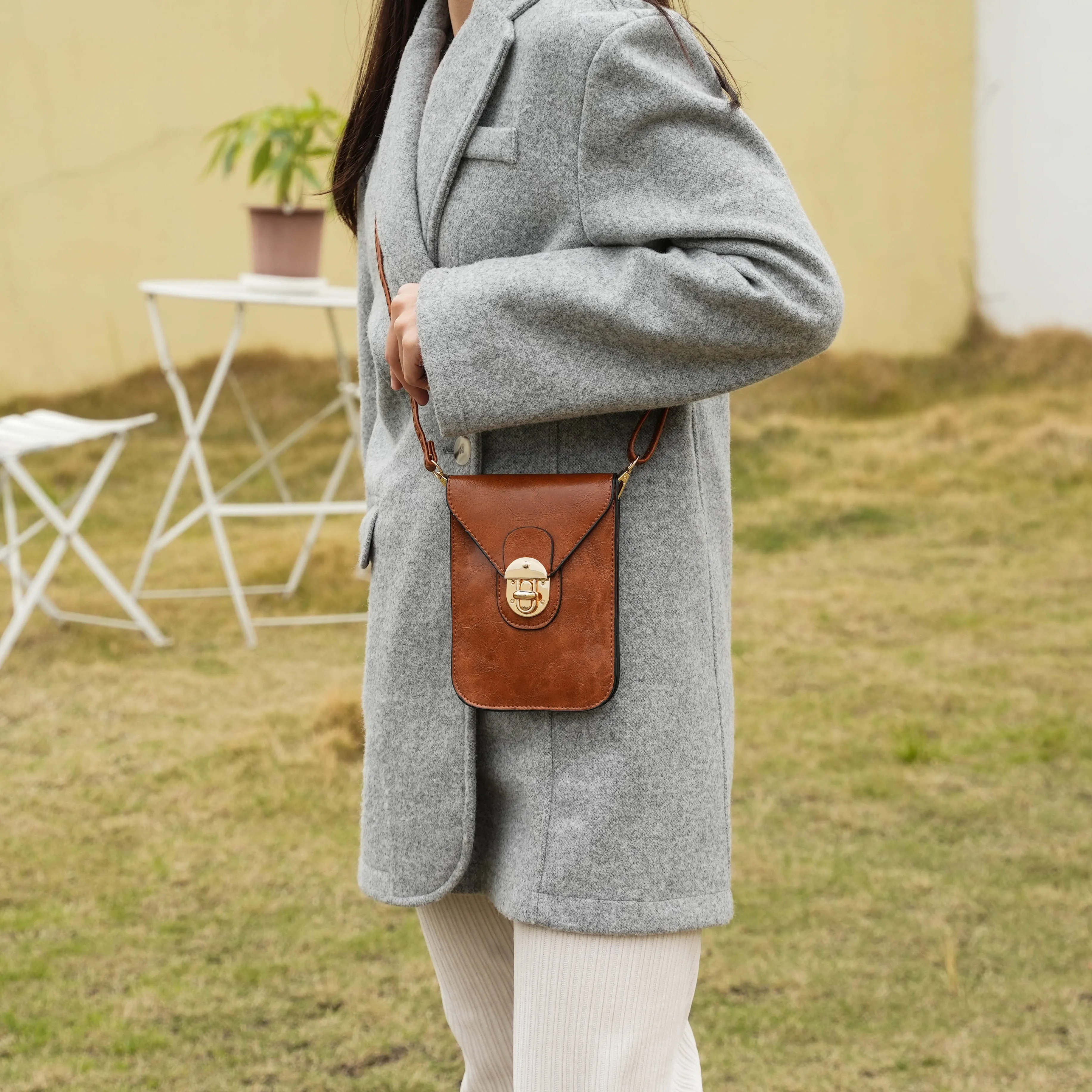 Havana II Phone Crossbody Bag sold by Zulily product image thumbnail 2