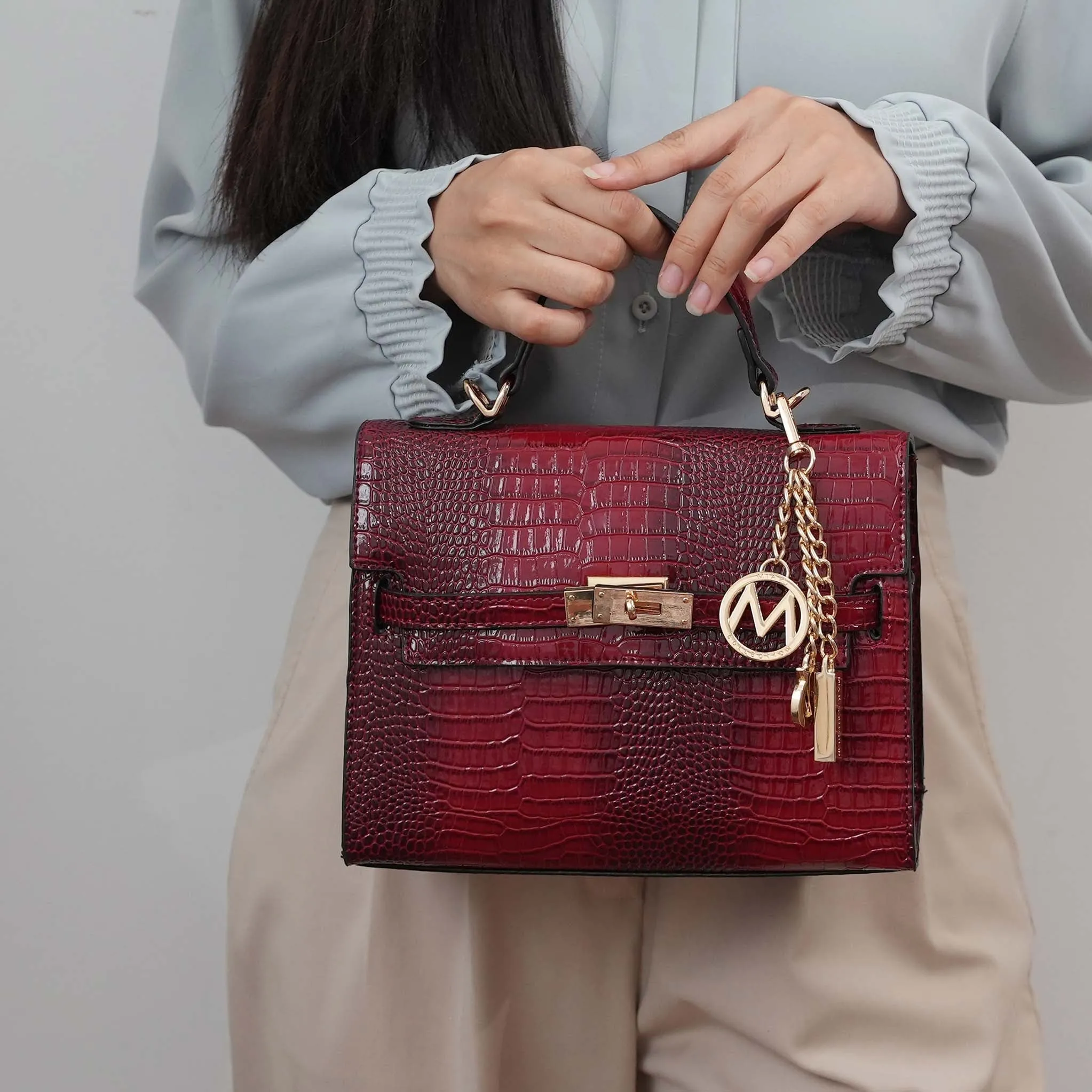 Naomi Shoulder Bag sold by Zulily product image thumbnail 3