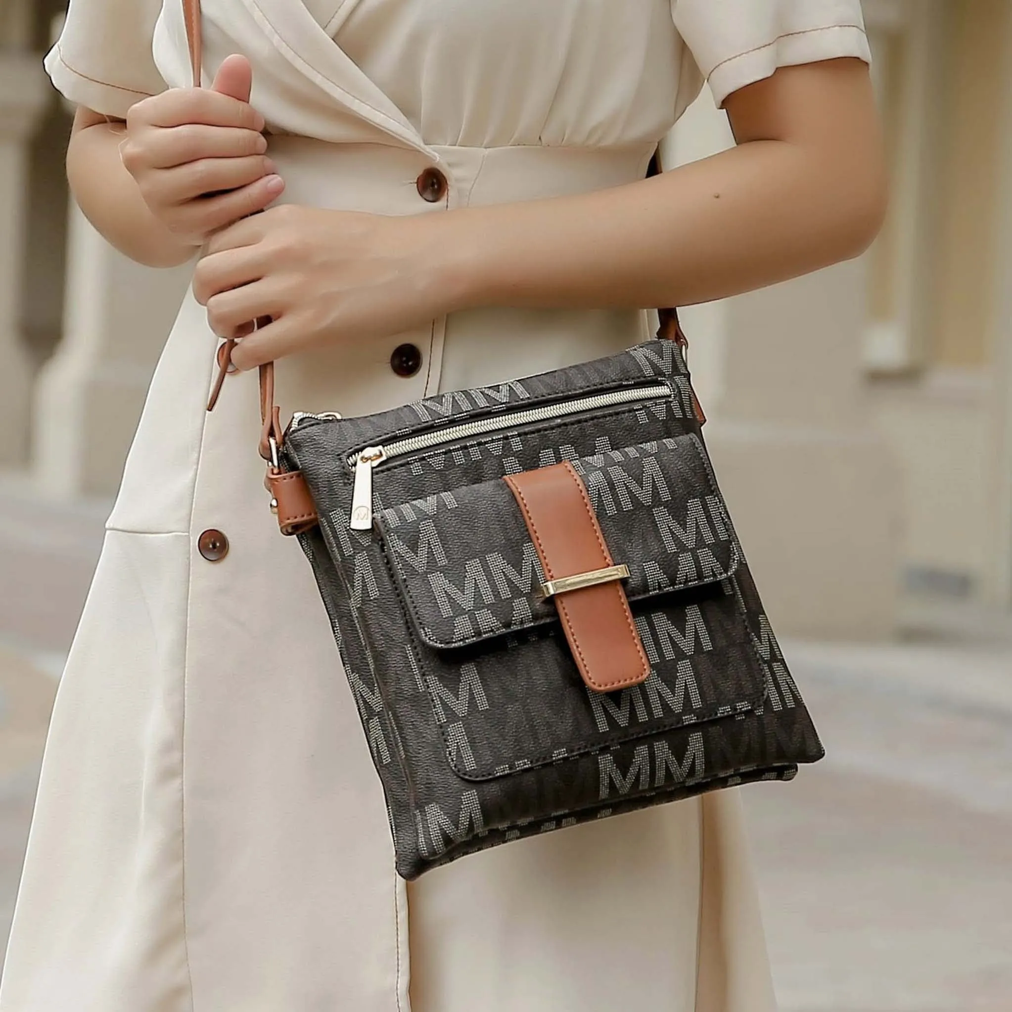 Jeni Signature Crossbody Bag sold by Zulily product image thumbnail 2