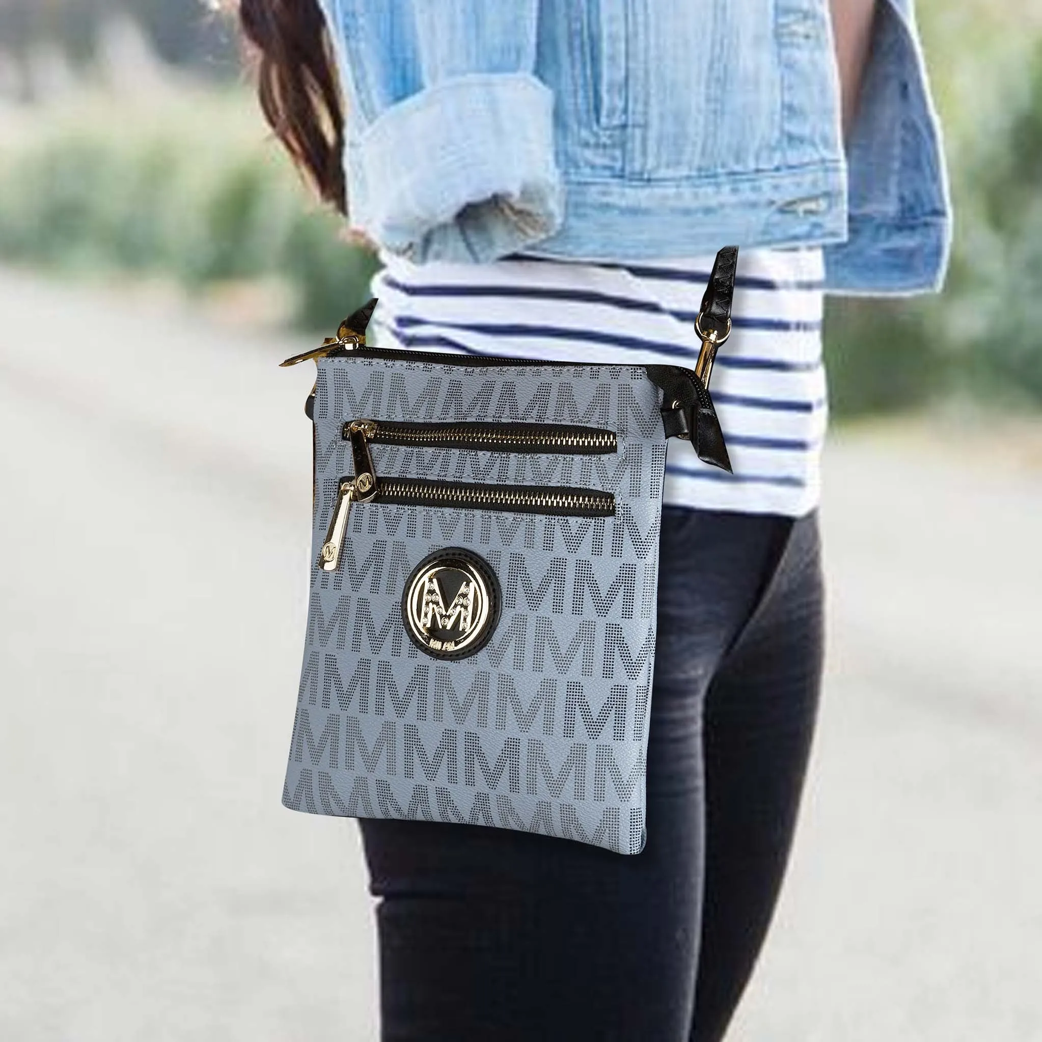 Gaia Milan Signature Crossbody Bag sold by Zulily product image thumbnail 2