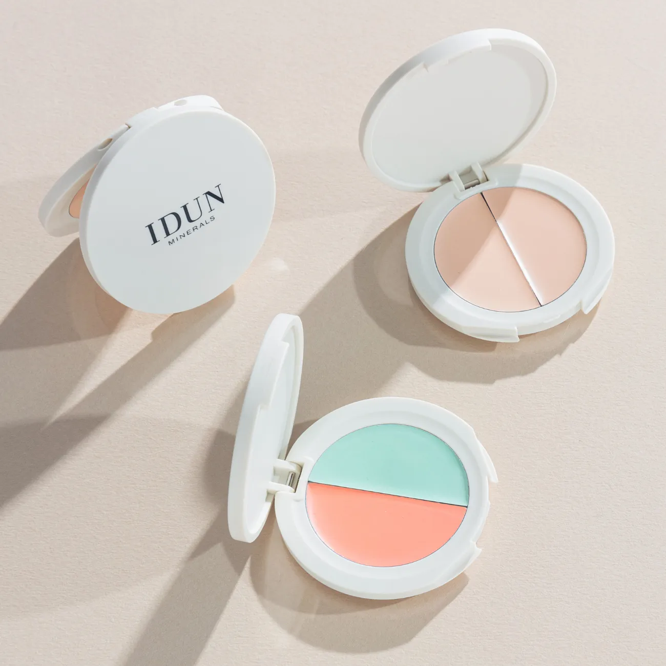 Colour Correcting Duo Concealer sold by Zulily product image thumbnail 4