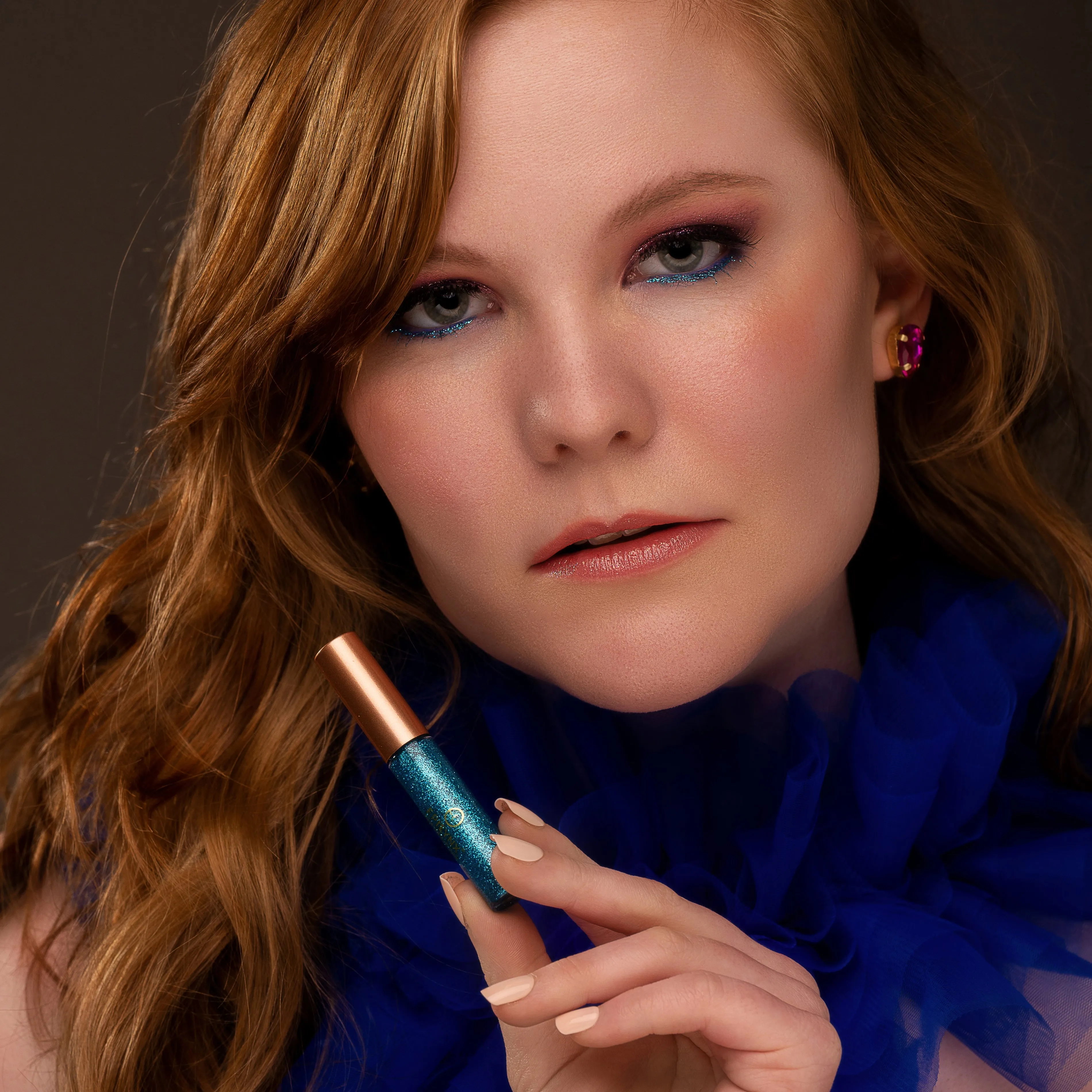 Shimmer & Shine Glitter Eyeliner – Vegan, Allergen-Free, Long-Wearing sold by Zulily product image thumbnail 2