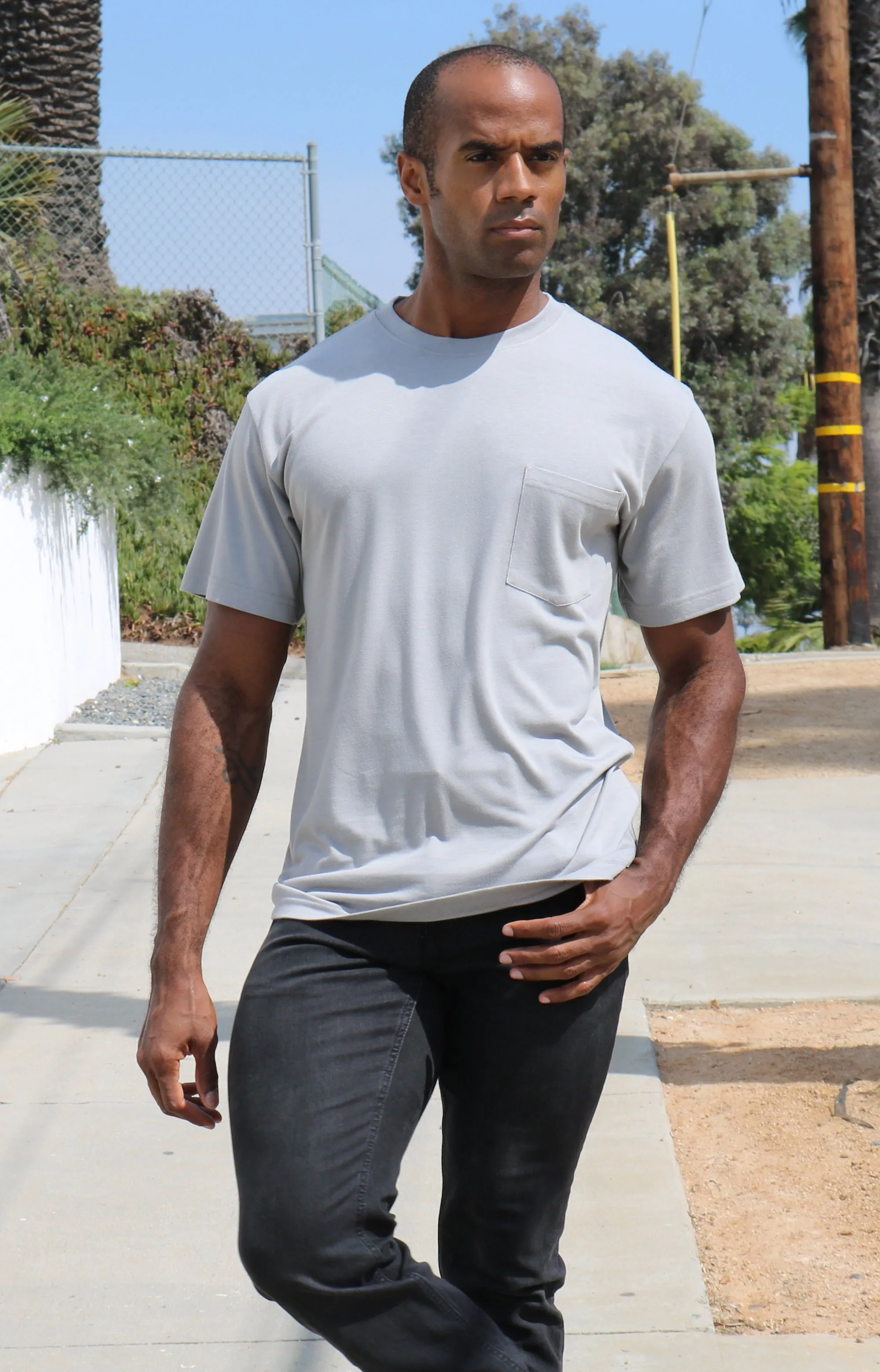 Men's Bamboo Viscose/Organic Cotton Pocket T-Shirt sold by Zulily product image thumbnail 4