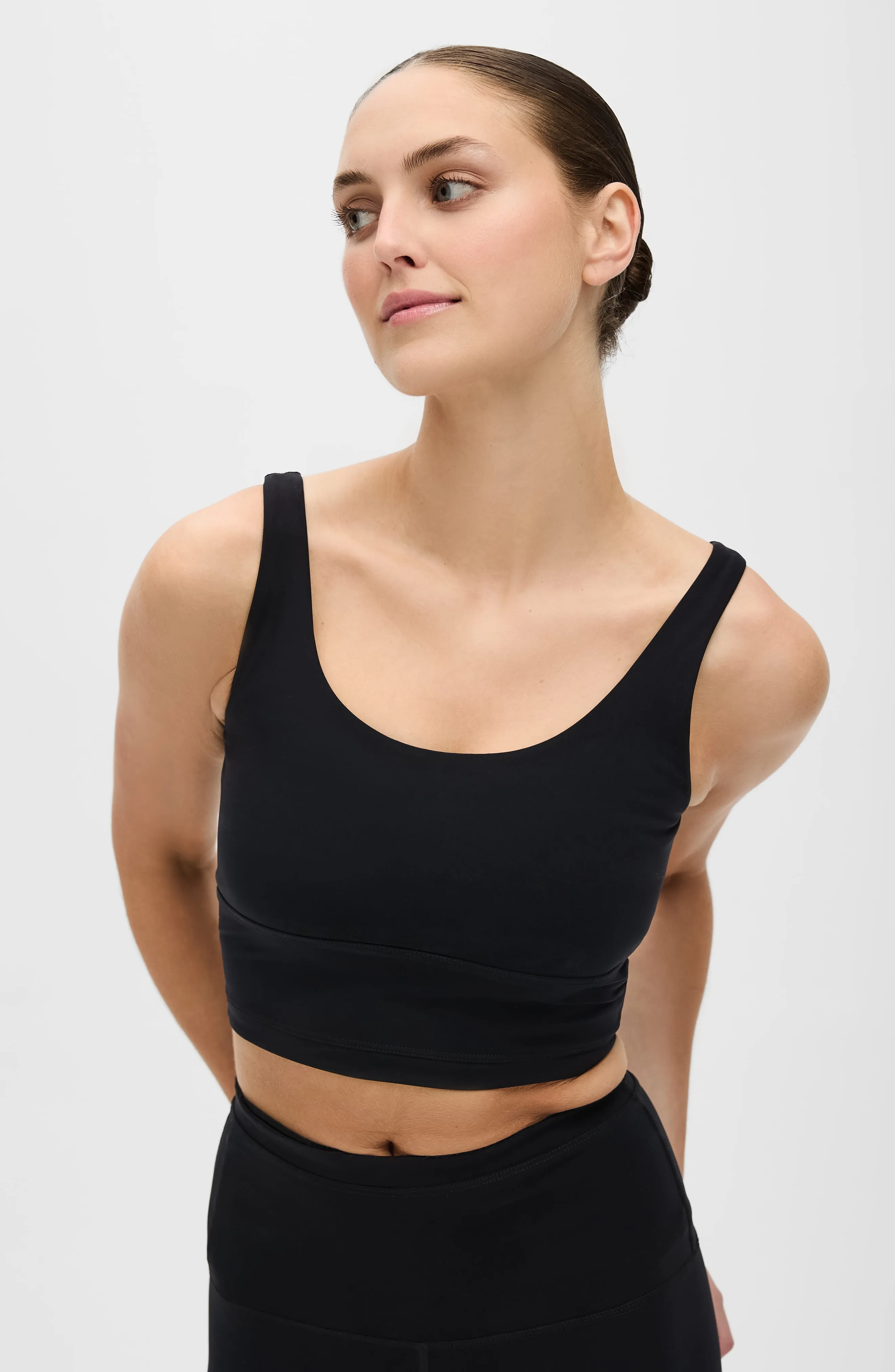 Lisse Compression Bra sold by Zulily product image thumbnail 3