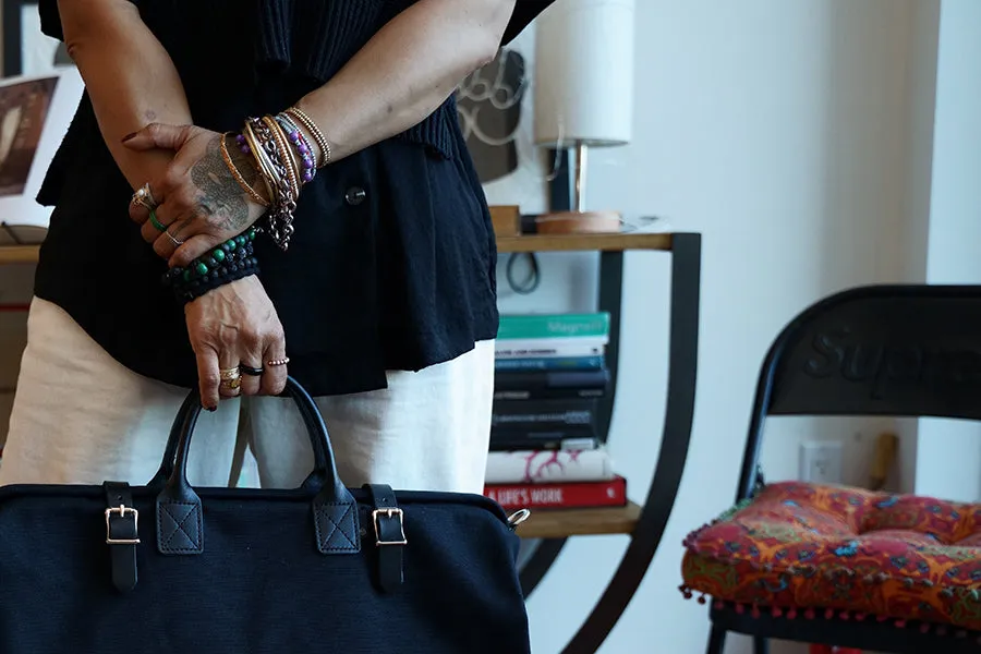 The Weekend Bag sold by Zulily product image thumbnail 3