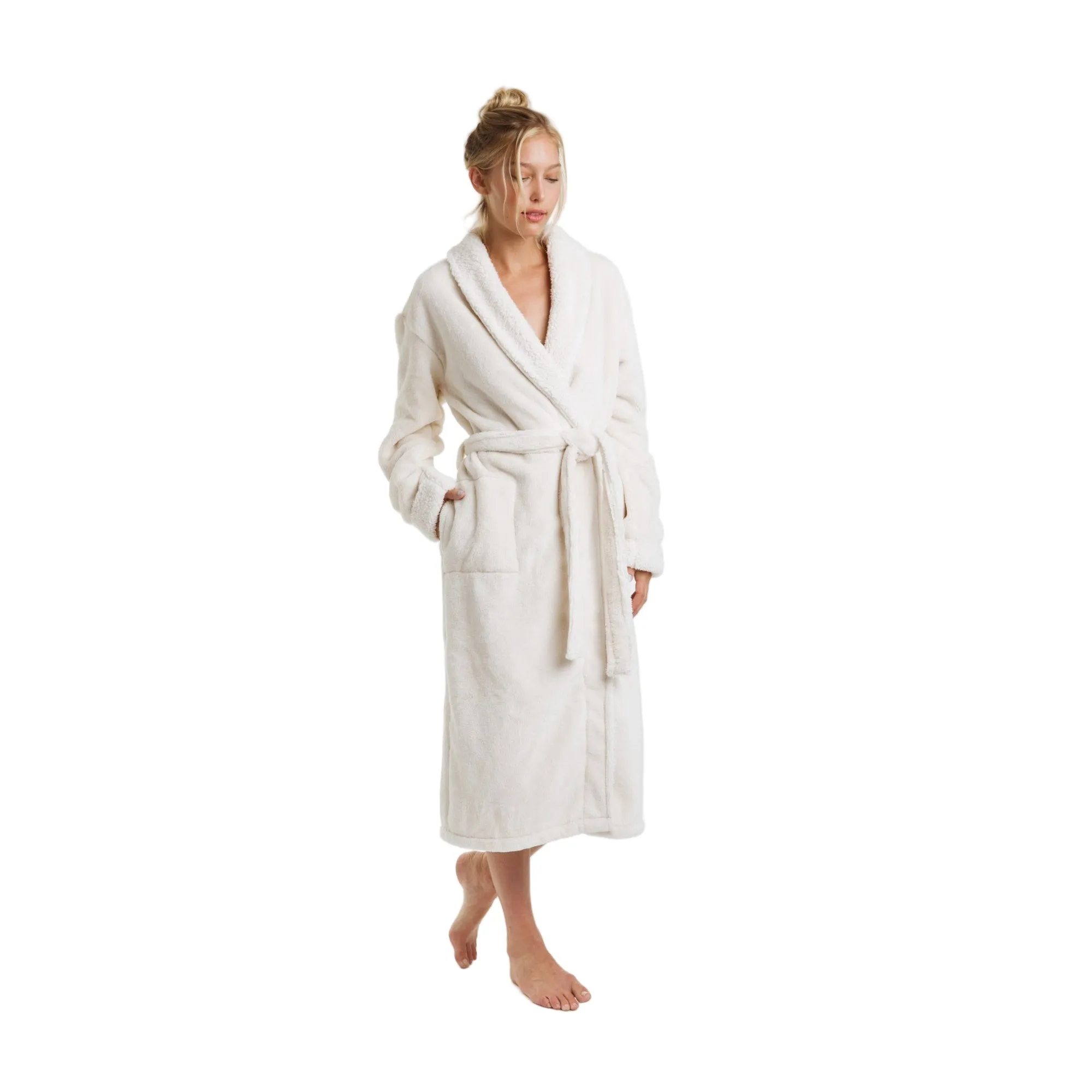 Cloud Soft Sherpa Fleece Robe sold by Zulily product image thumbnail 3