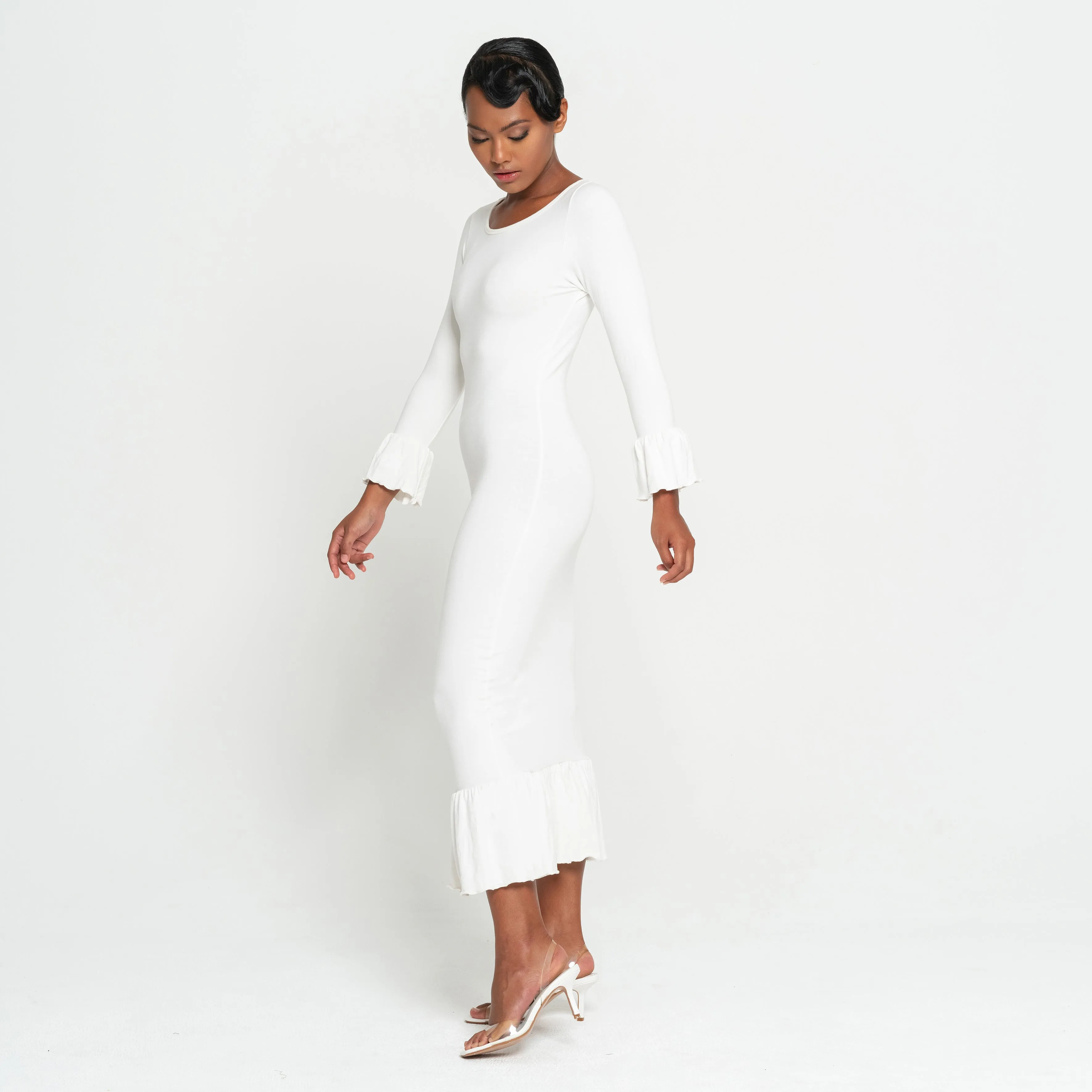 MARJORIE Bamboo Ruffle Dress In Off-white sold by Zulily product image thumbnail 4