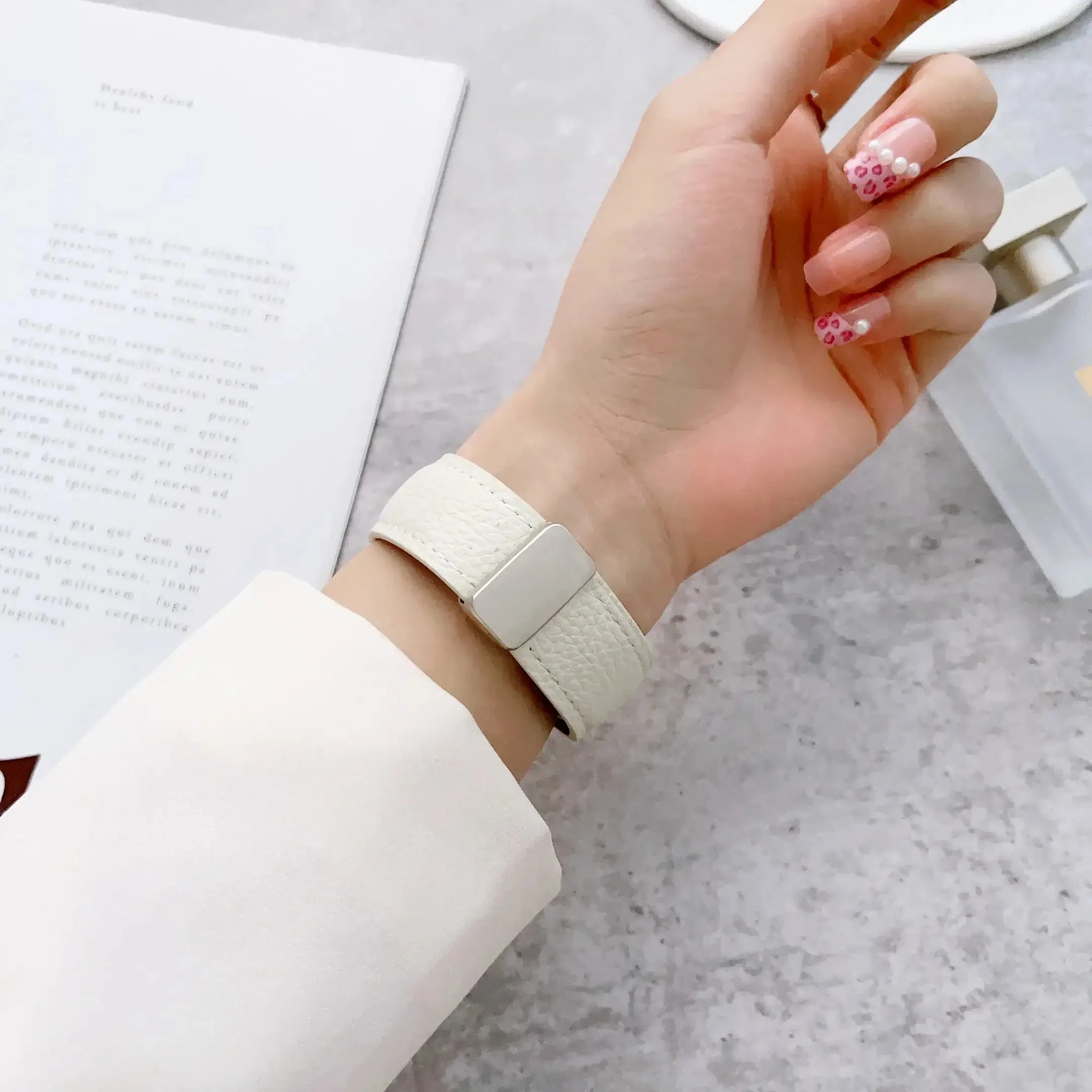 Apple Watch Leather Band - Premium Stylish Strap with Buckle sold by Zulily product image thumbnail 3