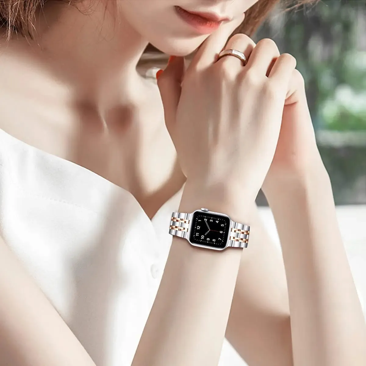 Apple Watch Stainless Steel Band - Elegant, Durable Design sold by Zulily product image thumbnail 3