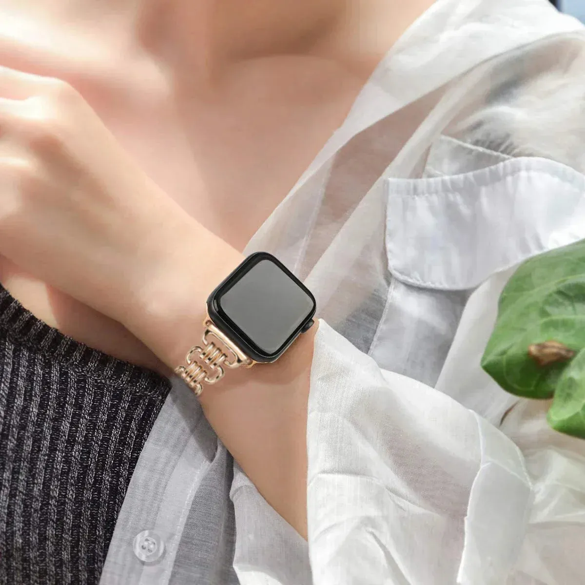 Apple Watch Metal Band - Luxury Chain Strap - Sleek Design sold by Zulily product image thumbnail 3