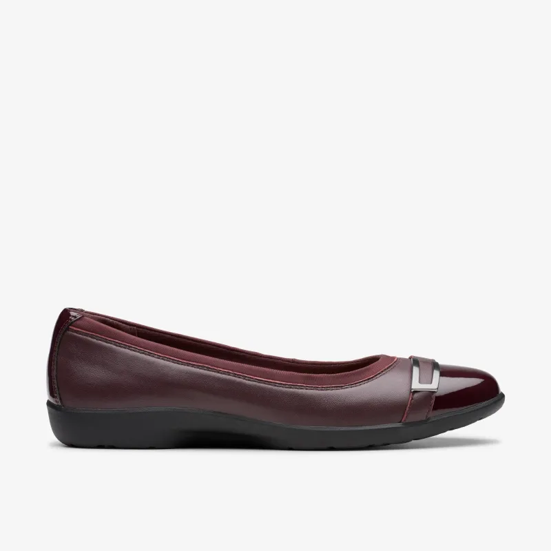 [26179656] Womens Clarks Meadow Rose Red made by Clarks