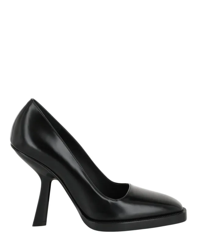 Ferragamo Anser X5 Leather Pumps made by Salvatore Ferragamo