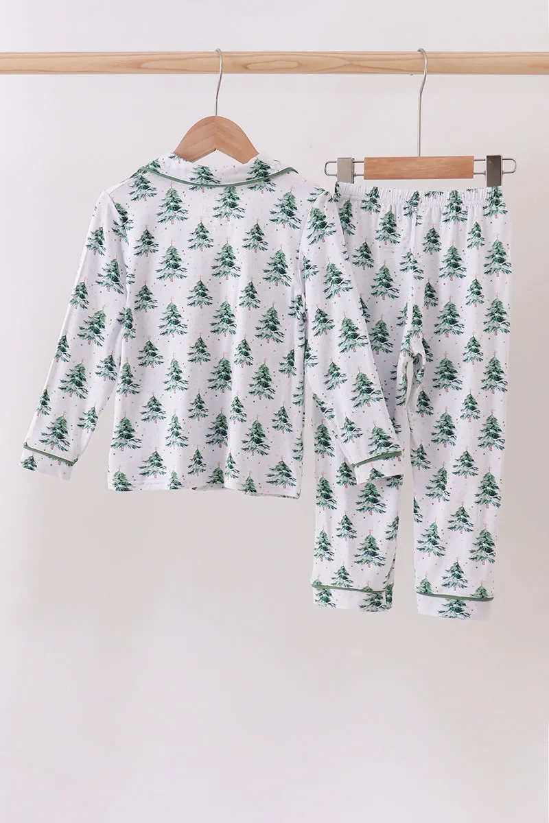 Green christmas tree bamboo mom&me pajama set sold by Zulily product image thumbnail 4