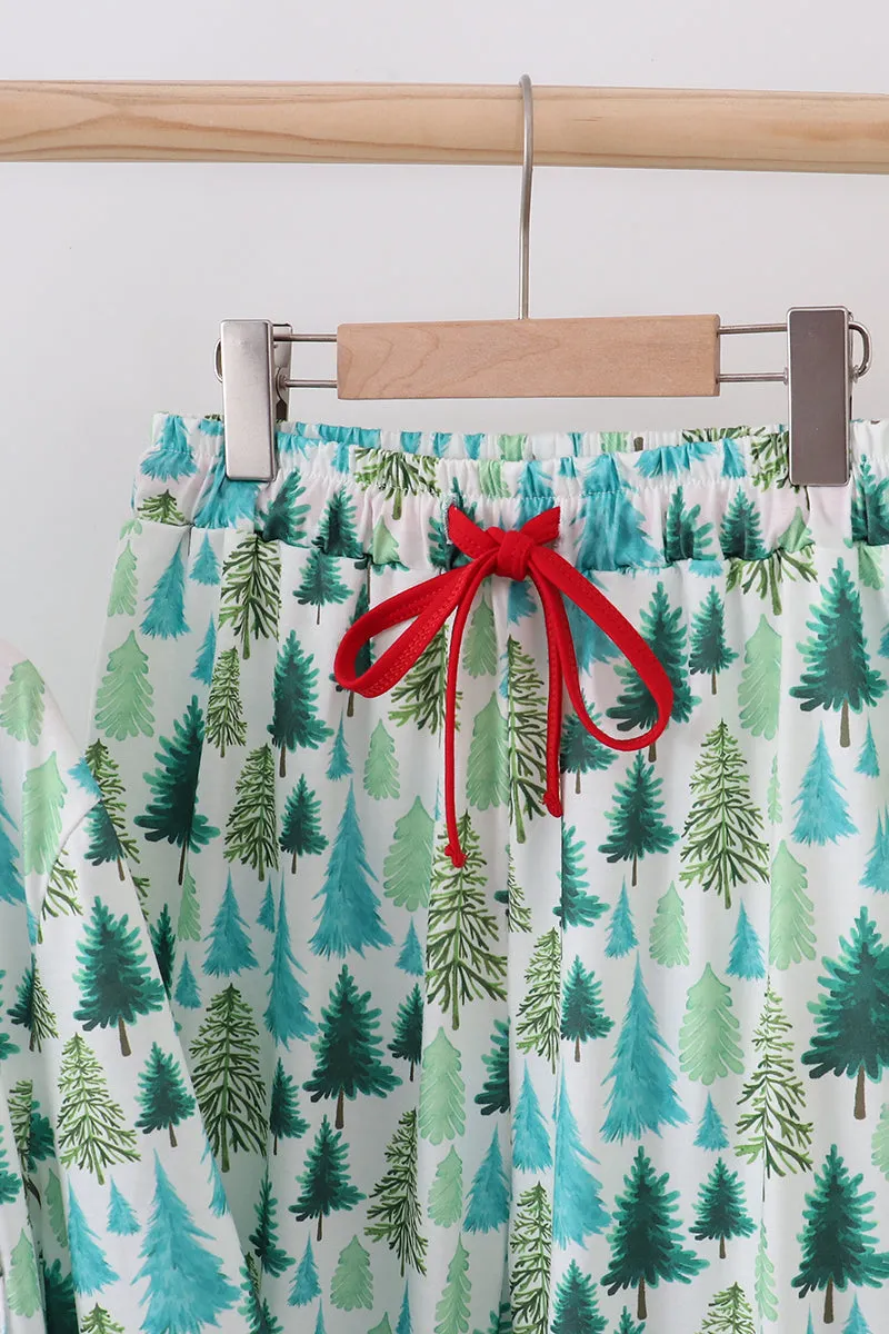 Green christmas tree print mom pajamas pants set sold by Zulily product image thumbnail 3