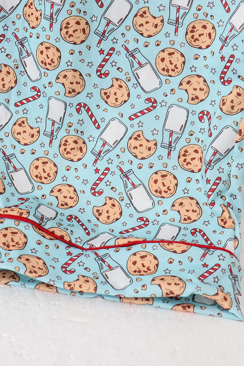 Santa claus cookie print adult pajams set sold by Zulily product image thumbnail 5