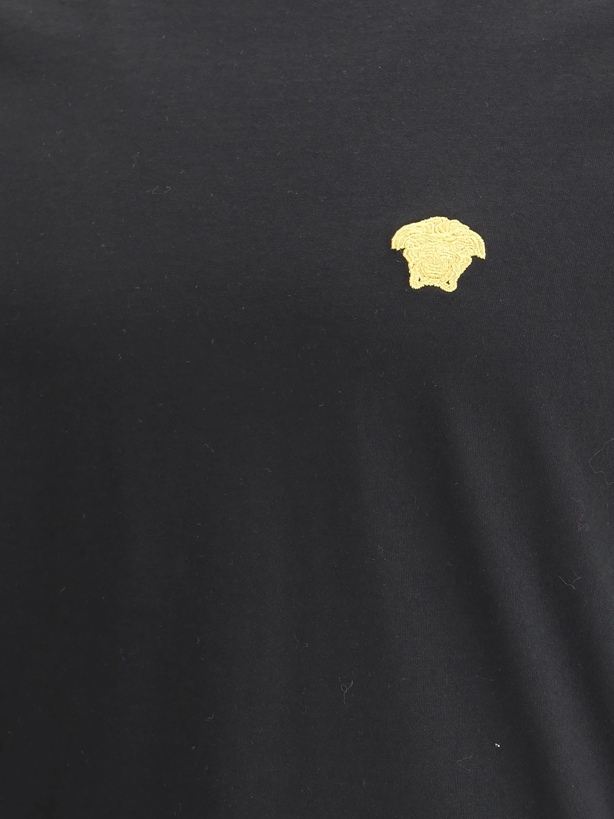 T-Shirt Medusa Black sold by Zulily product image thumbnail 3