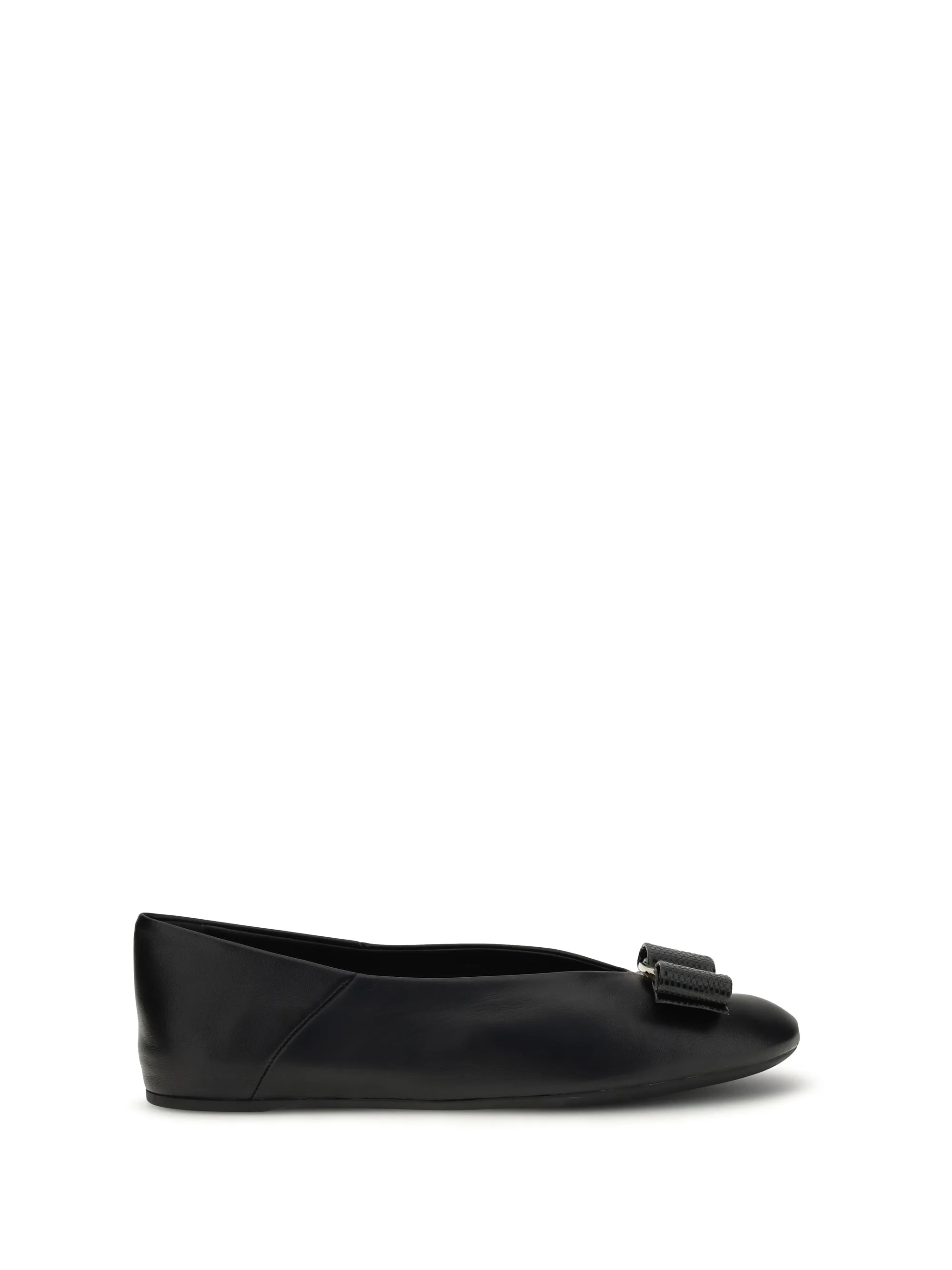 Ballerina Flats Vara Bow Black sold by Zulily