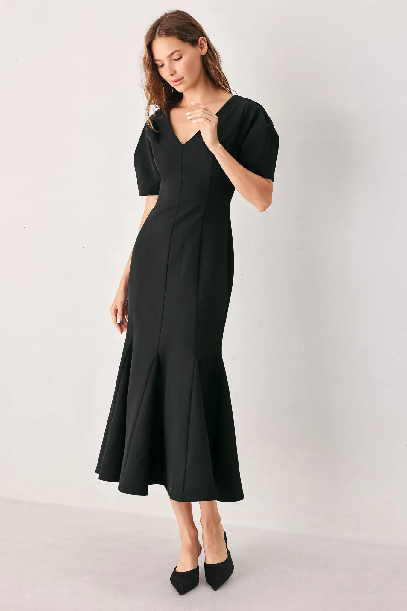 Soirée Puff Woven Midi Dress sold by Zulily product image thumbnail 4