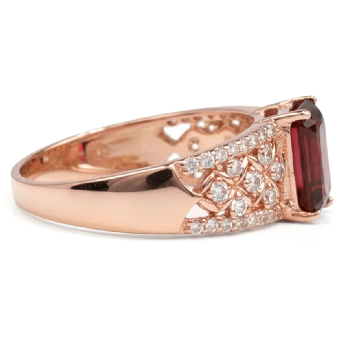 1.55 Ct Emerald Red Garnet and White Topaz Prong Silver Cocktail Ring sold by Zulily product image thumbnail 4