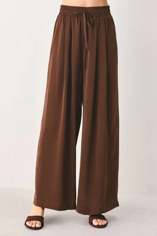 Canyon Brown Elastic Waist Woven Pants made by Flying Tomato