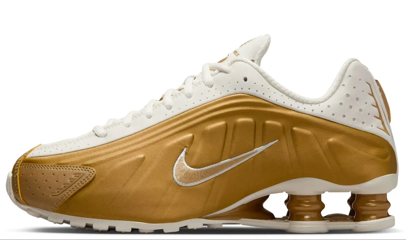 Nike Women's Shox R4 Metallic Gold made by Nike