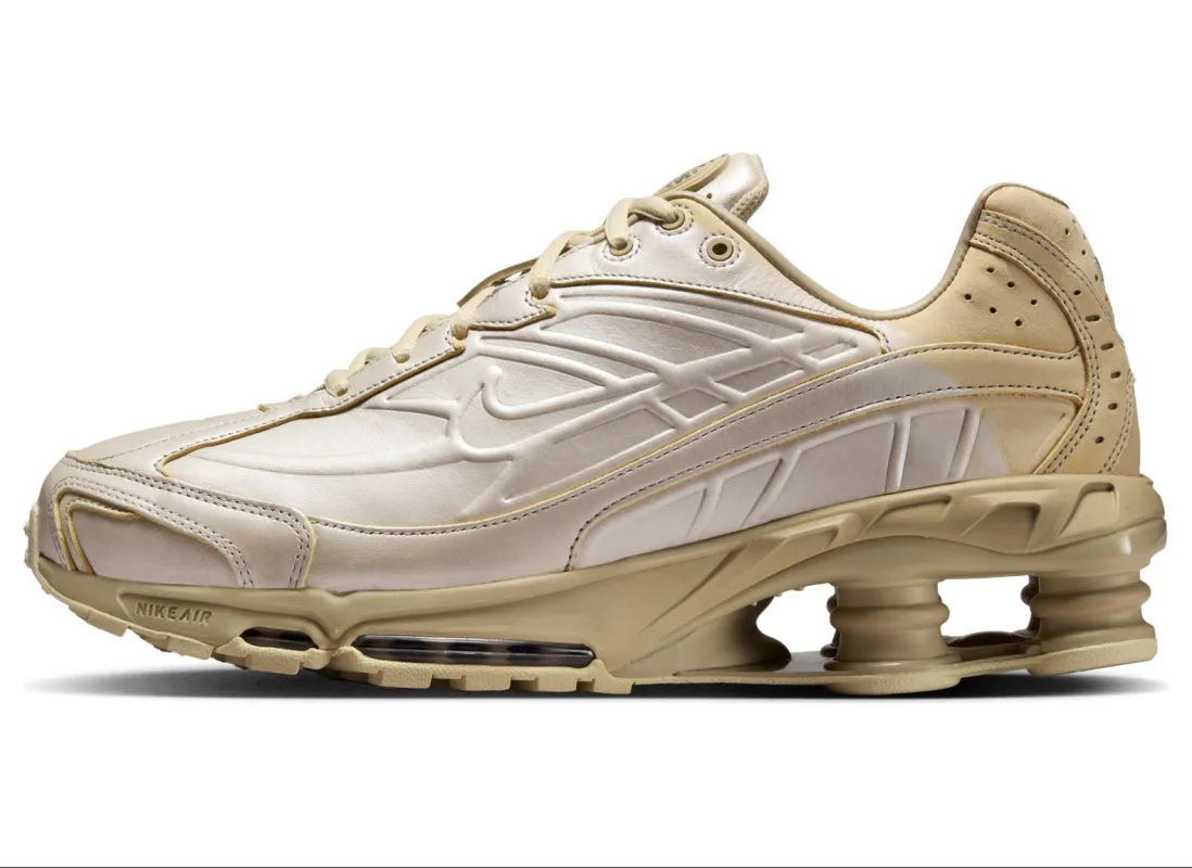Nike Men's Shox Ride 2 PRM Metallic Silver/Desert Khaki made by Nike