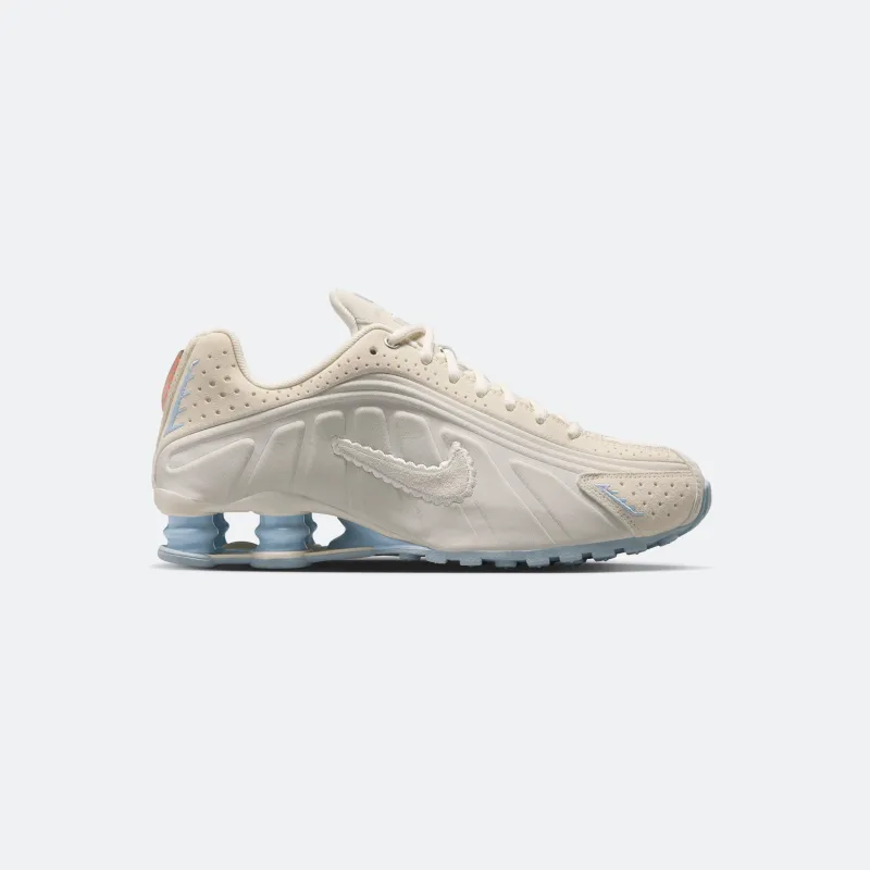 Nike Women's Shox R4 SE Pale Ivory/Celestine Blue made by Nike
