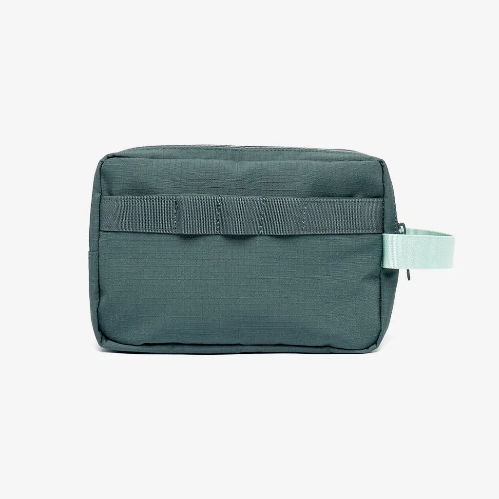 Kei Double Washbag Laurel Vandra sold by Zulily product image thumbnail 5