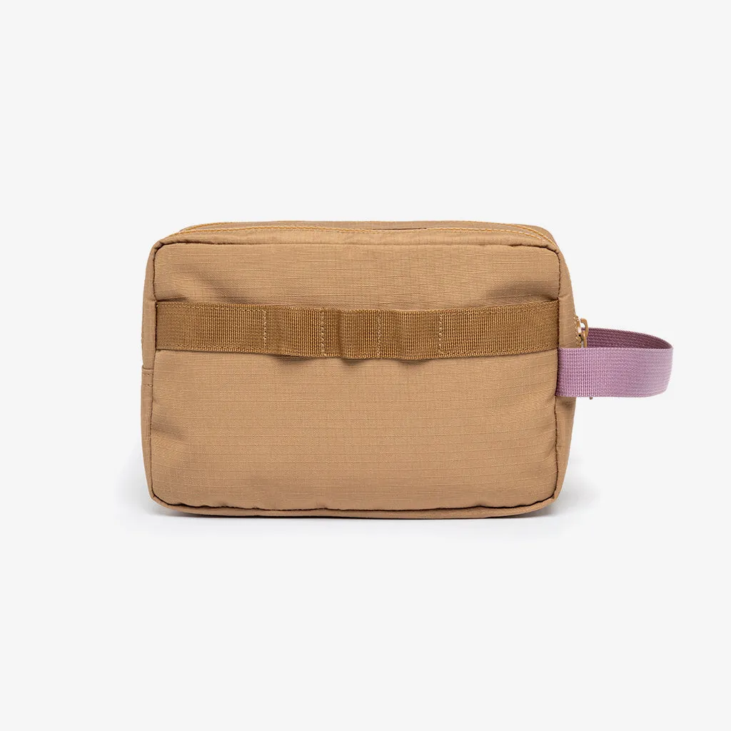 Kei Double Washbag Toffee Vandra sold by Zulily product image thumbnail 5