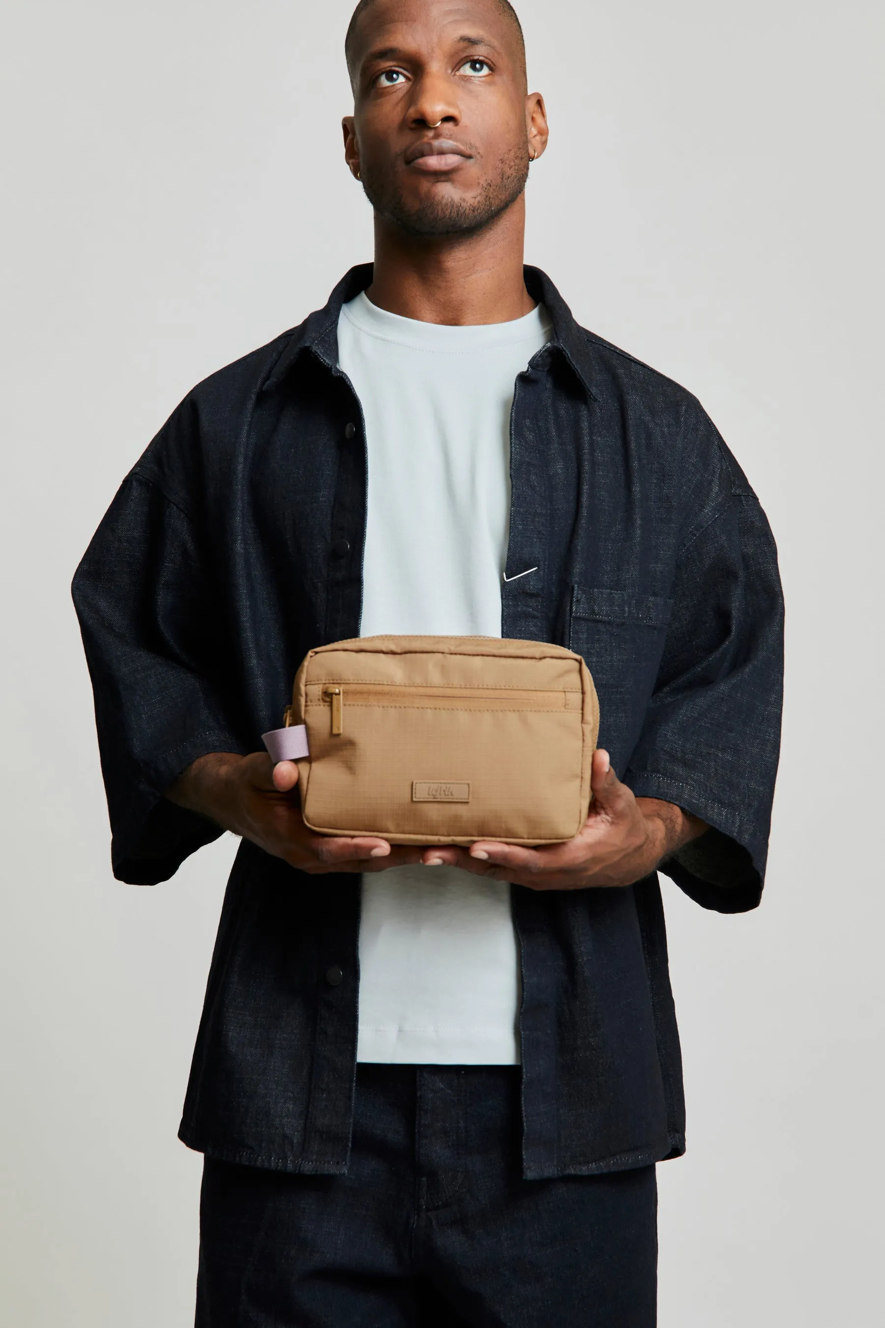 Kei Double Washbag Toffee Vandra sold by Zulily product image thumbnail 2