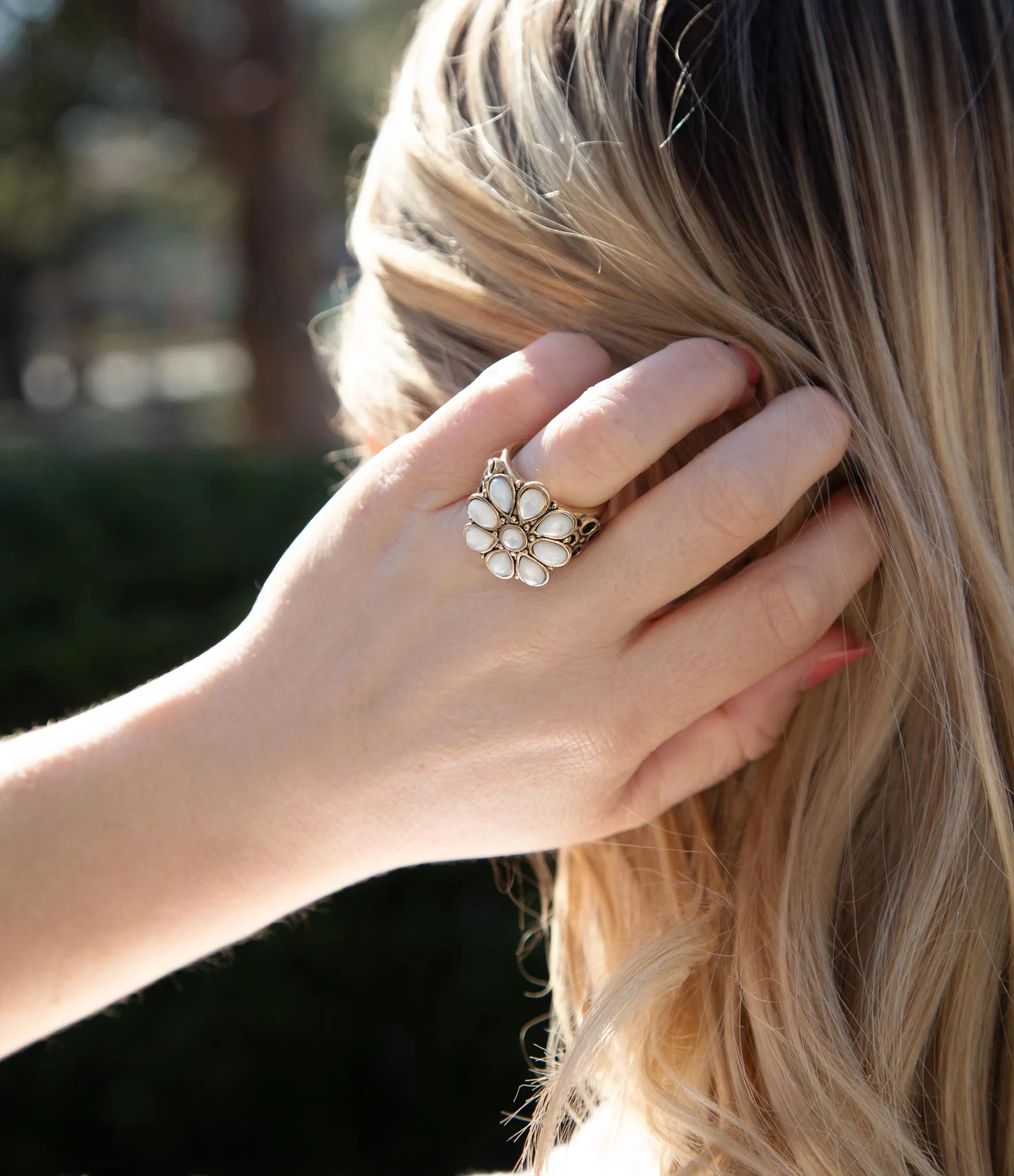 White Hibiscus Mother of Pearl and Golden Ring sold by Zulily product image thumbnail 2