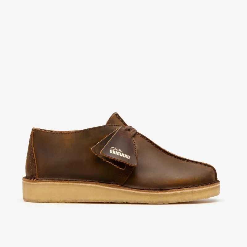 Clarks Womens Desert Trek - Beeswax made by Clarks