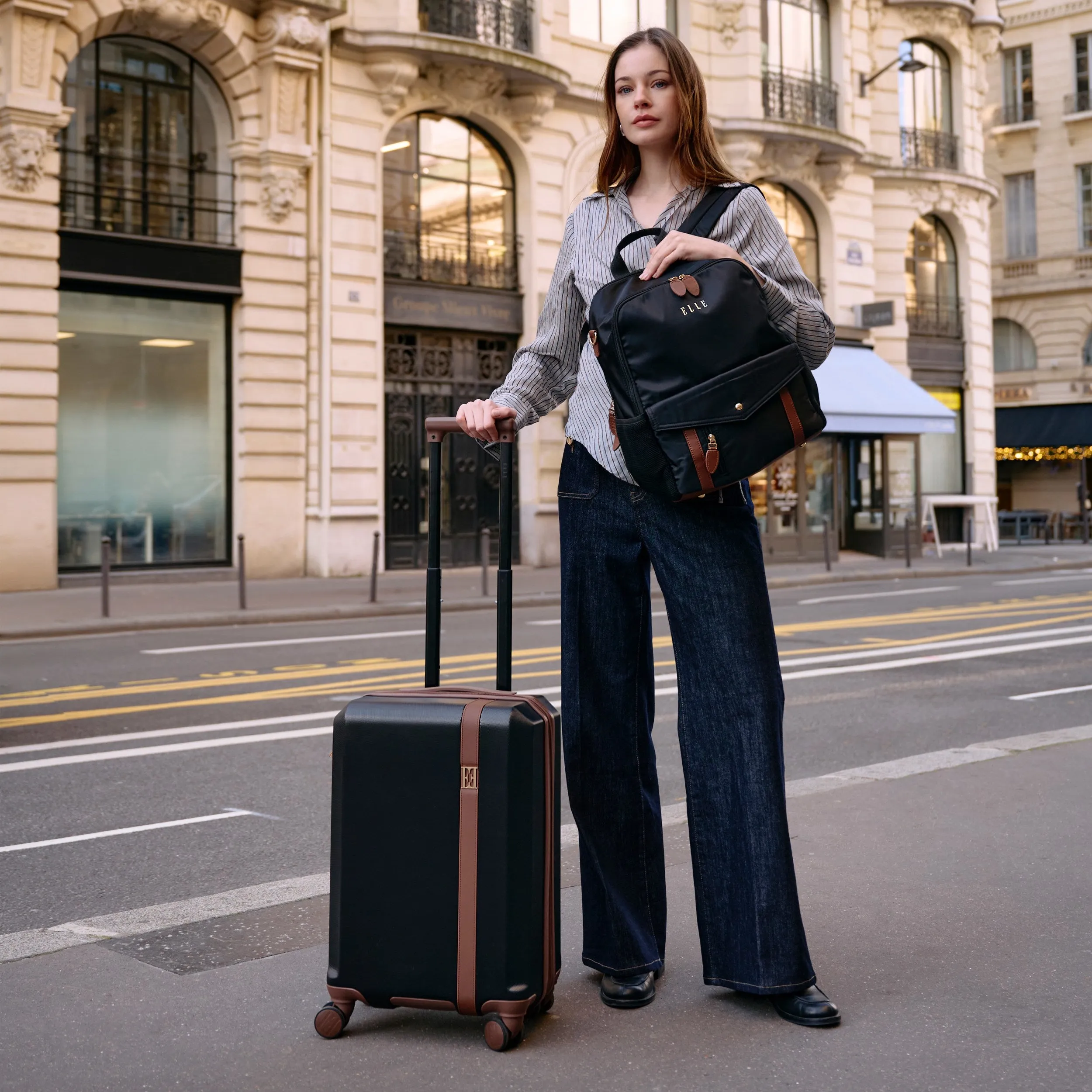 ELLE Luxe Journey 3 Piece Expandable Retro Spinner Luggage Set sold by Zulily product image thumbnail 3