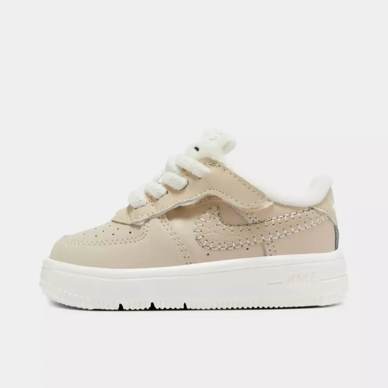 Nike Women's Force 1 Low SE EasyOn - Sanddrift/Sail made by Nike
