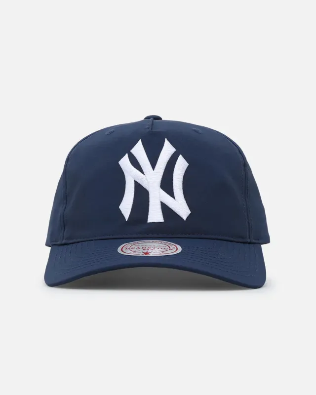 Mitchell & Ness New York Yankees OG Men's Snapback Hat — Navy/White made by Mitchell & Ness
