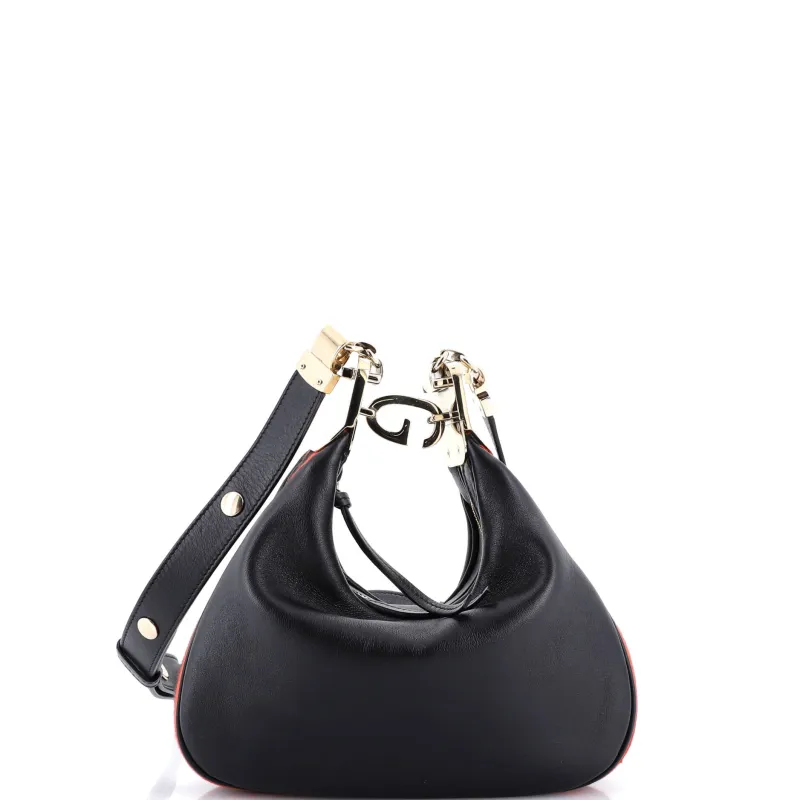 Attache Shoulder Bag Leather Small made by Gucci