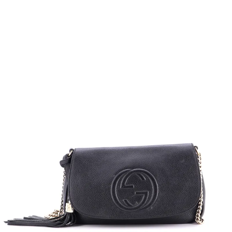 Soho Chain Crossbody Bag Leather Medium made by Gucci