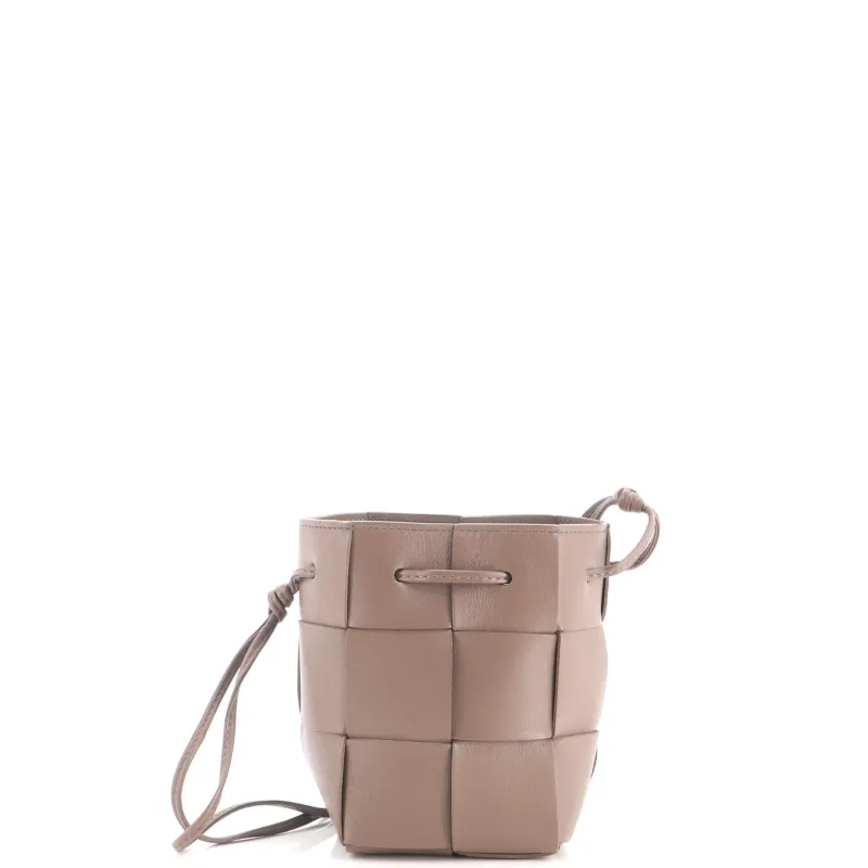 Cassette Bucket Bag Maxi Intrecciato Leather Mini made by Bottega Veneta
