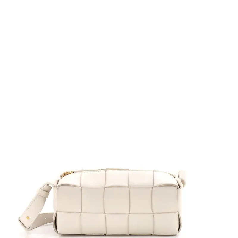 Brick Cassette Shoulder Bag Maxi Intrecciato Leather Small made by Bottega Veneta